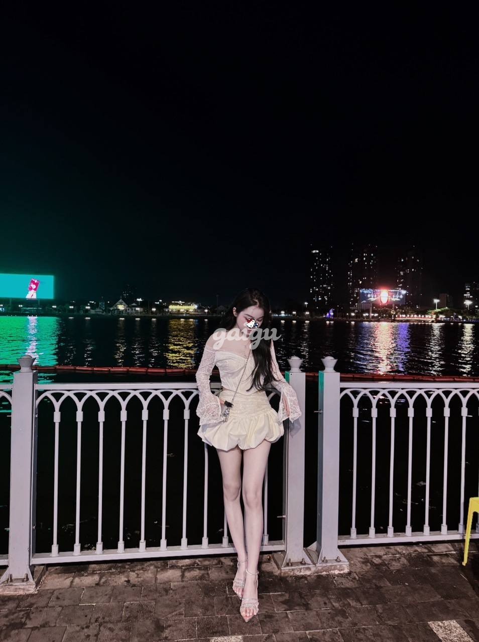 Hot Teen TIỂU MAI 2k4 Face Cực Xinh,Người Dây,Non Tơ,Chiều Khách