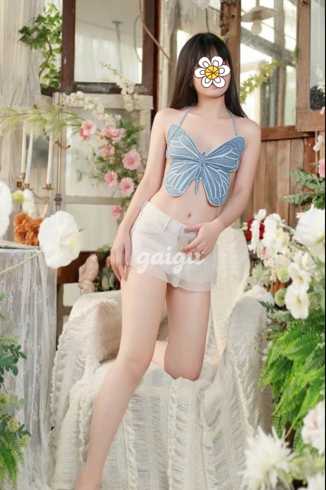 NEW ❤ BÉ QUYÊN ❤ Dáng Đẹp Cực Dâm – Ngực To, Mông Cong – SV Pro Bao Phê !